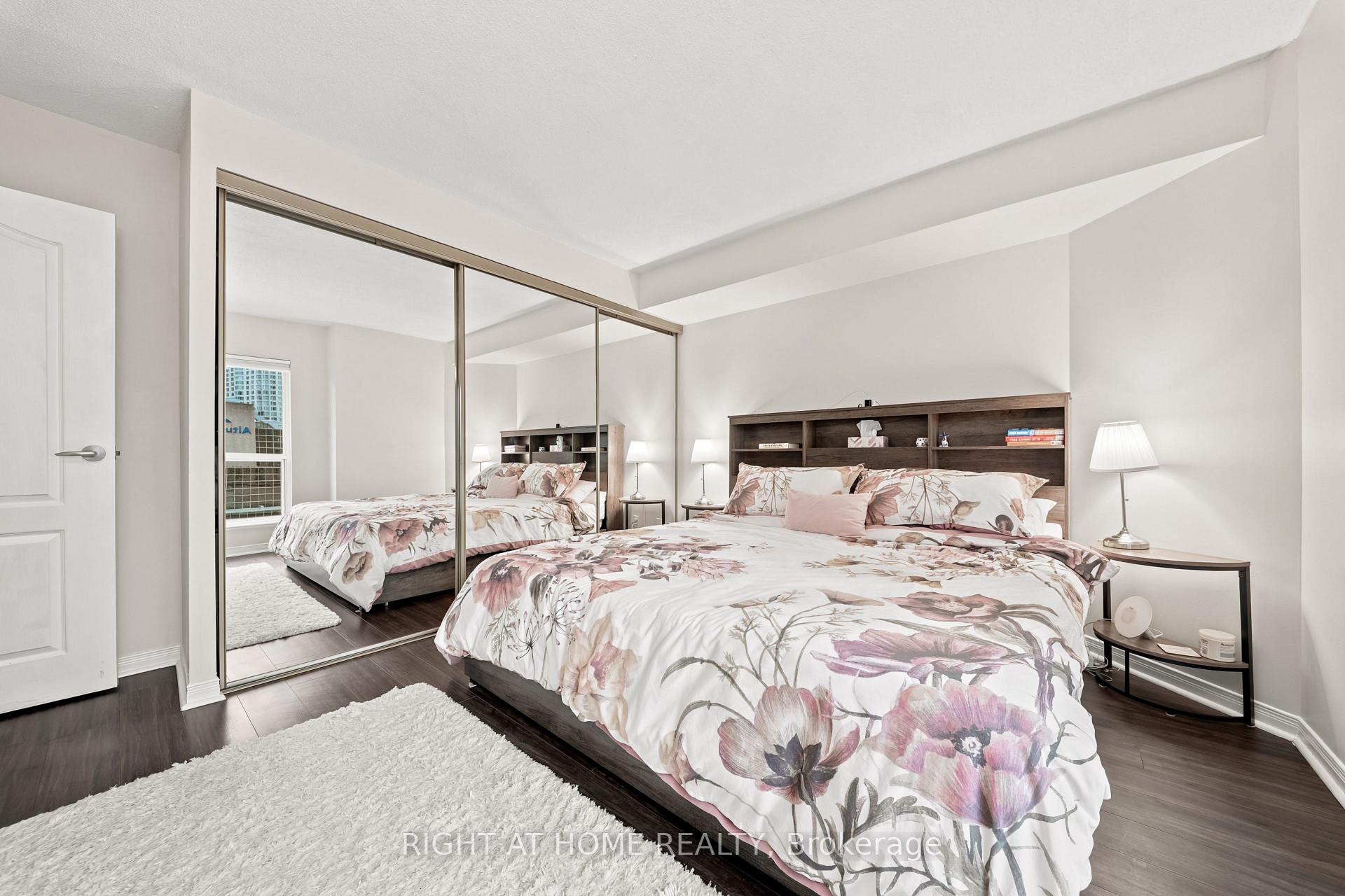 Photo 14 of Unit 1610, 25 The Esplanade, Toronto, Waterfront Communities — HOMEH