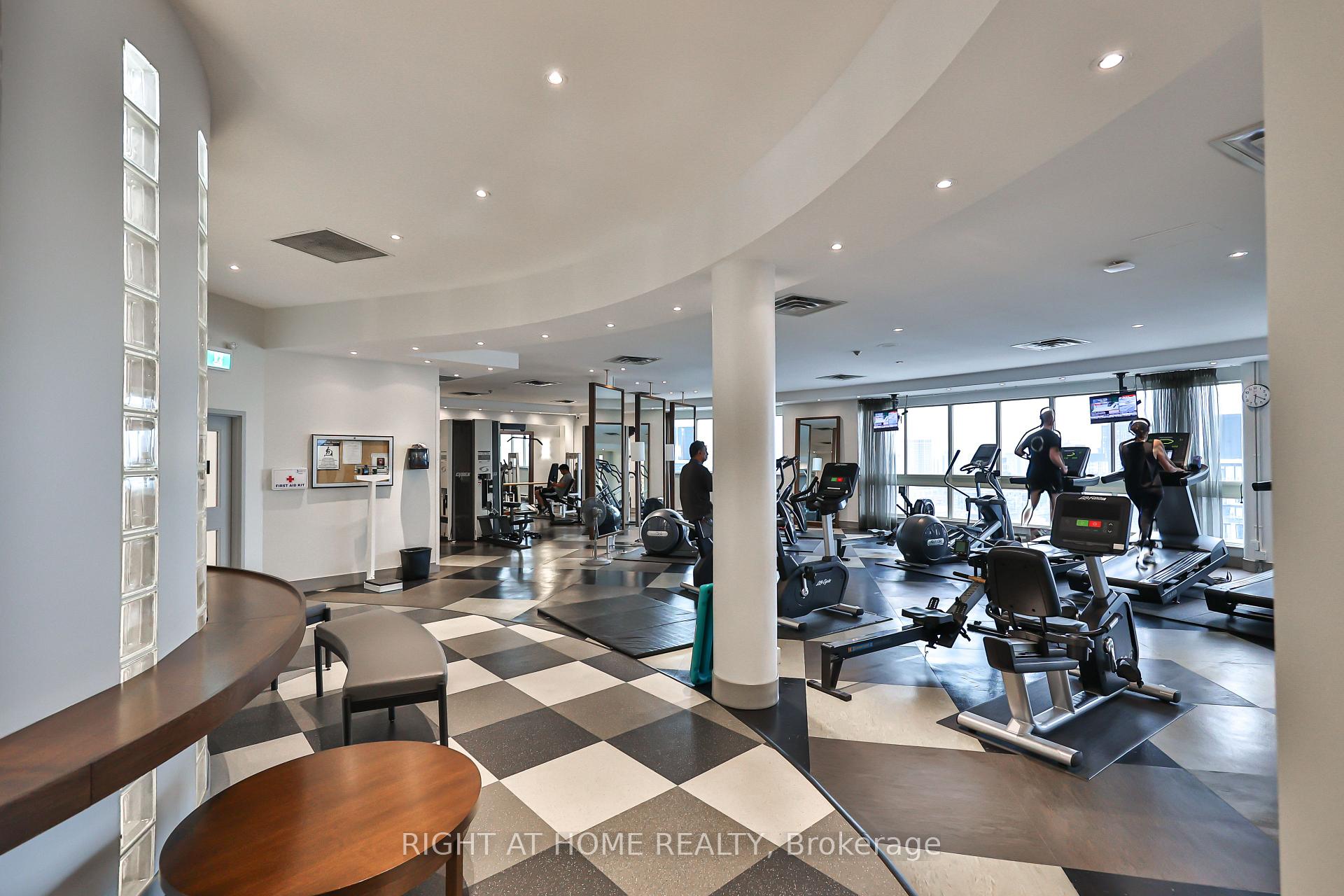Photo 18 of Unit 1610, 25 The Esplanade, Toronto, Waterfront Communities — HOMEH