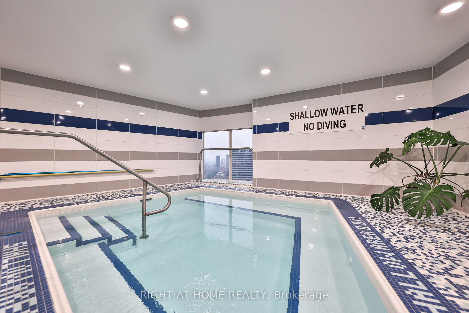 Photo 27 of Unit 1610, 25 The Esplanade, Toronto, Waterfront Communities — HOMEH