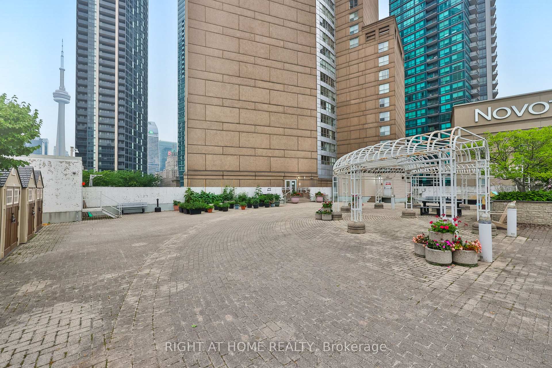 Photo 30 of Unit 1610, 25 The Esplanade, Toronto, Waterfront Communities — HOMEH