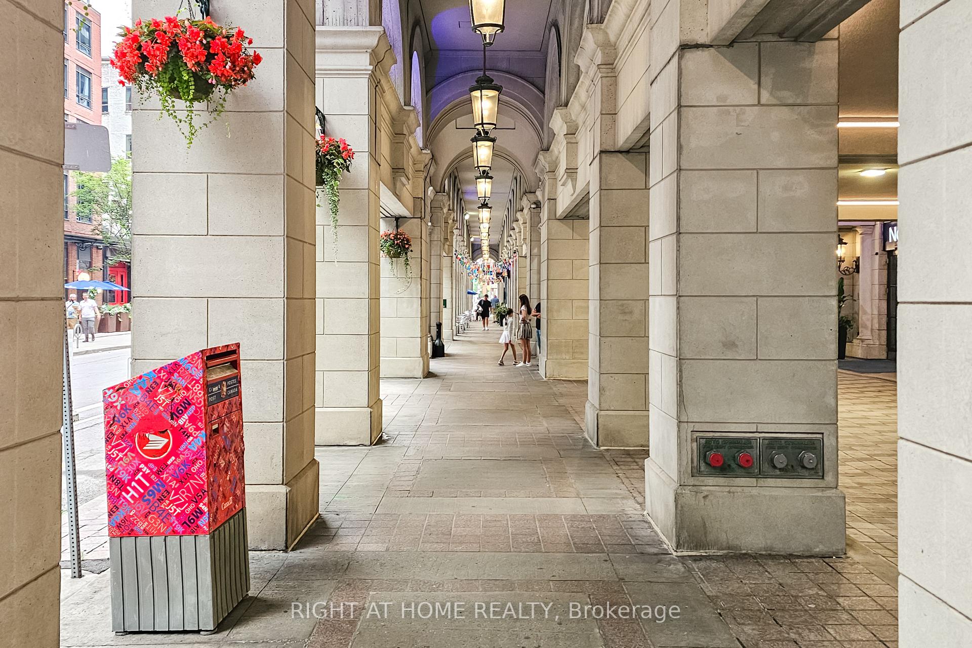 Photo 35 of Unit 1610, 25 The Esplanade, Toronto, Waterfront Communities — HOMEH
