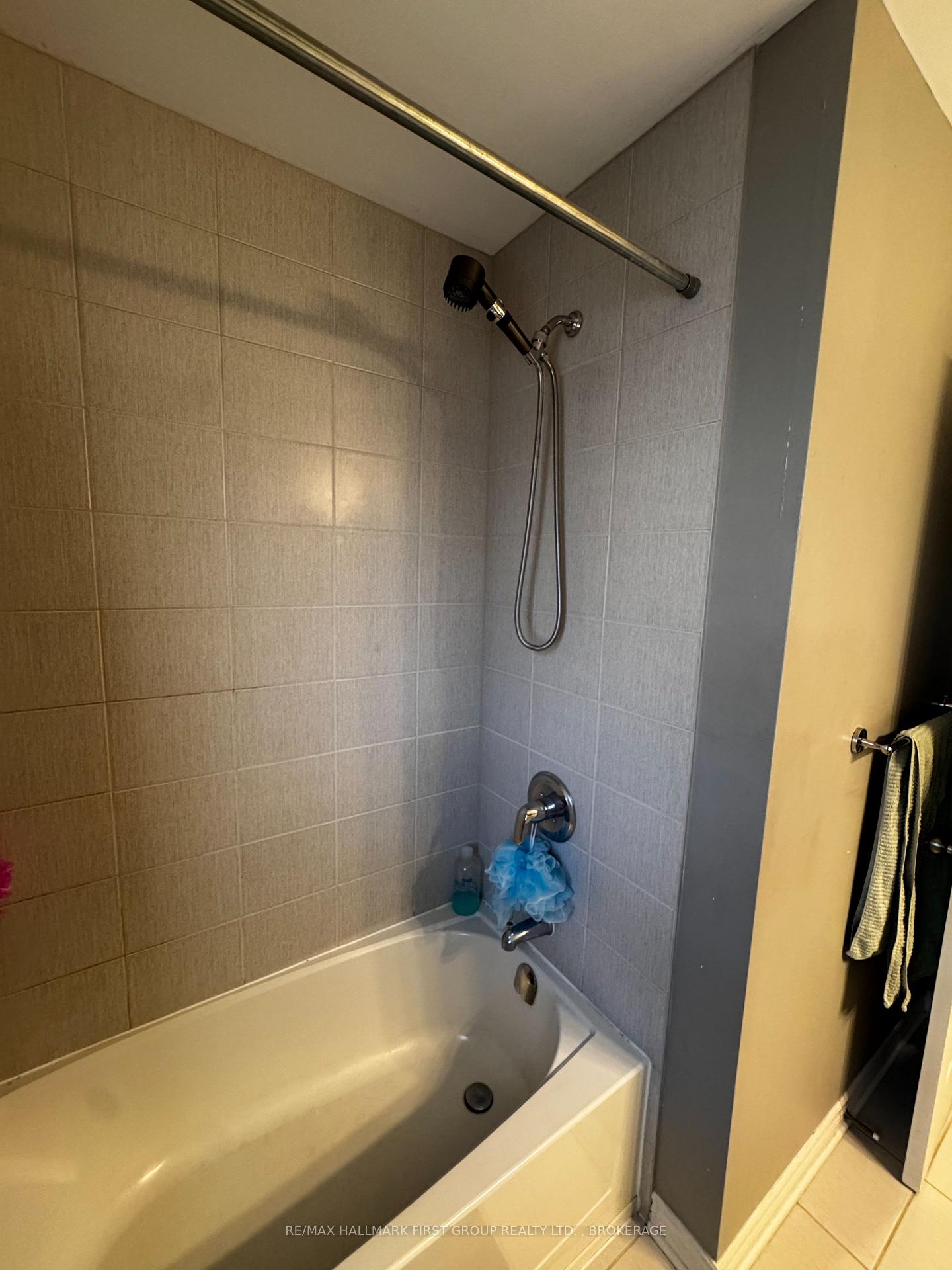 Photo 26 of 1098 Woodhaven Drive, Kingston, City Northwest — HOMEH