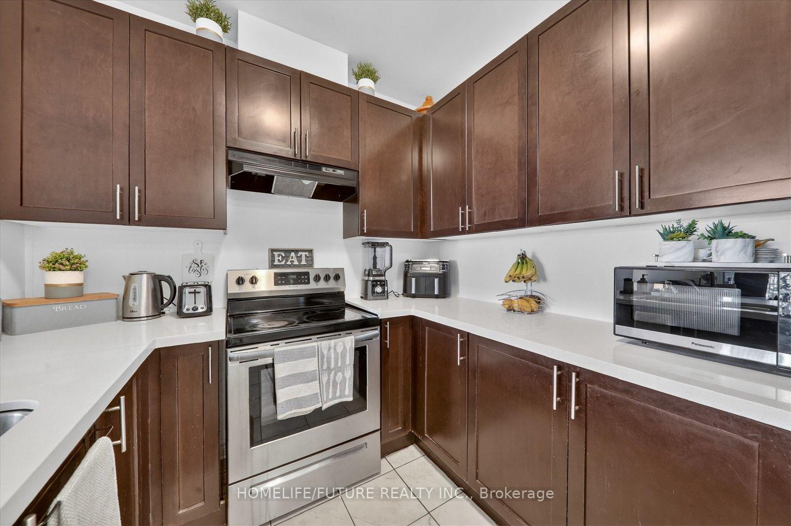 Photo 11 of Unit 717, 39 New Delhi Drive, Markham, Cedarwood — HOMEH
