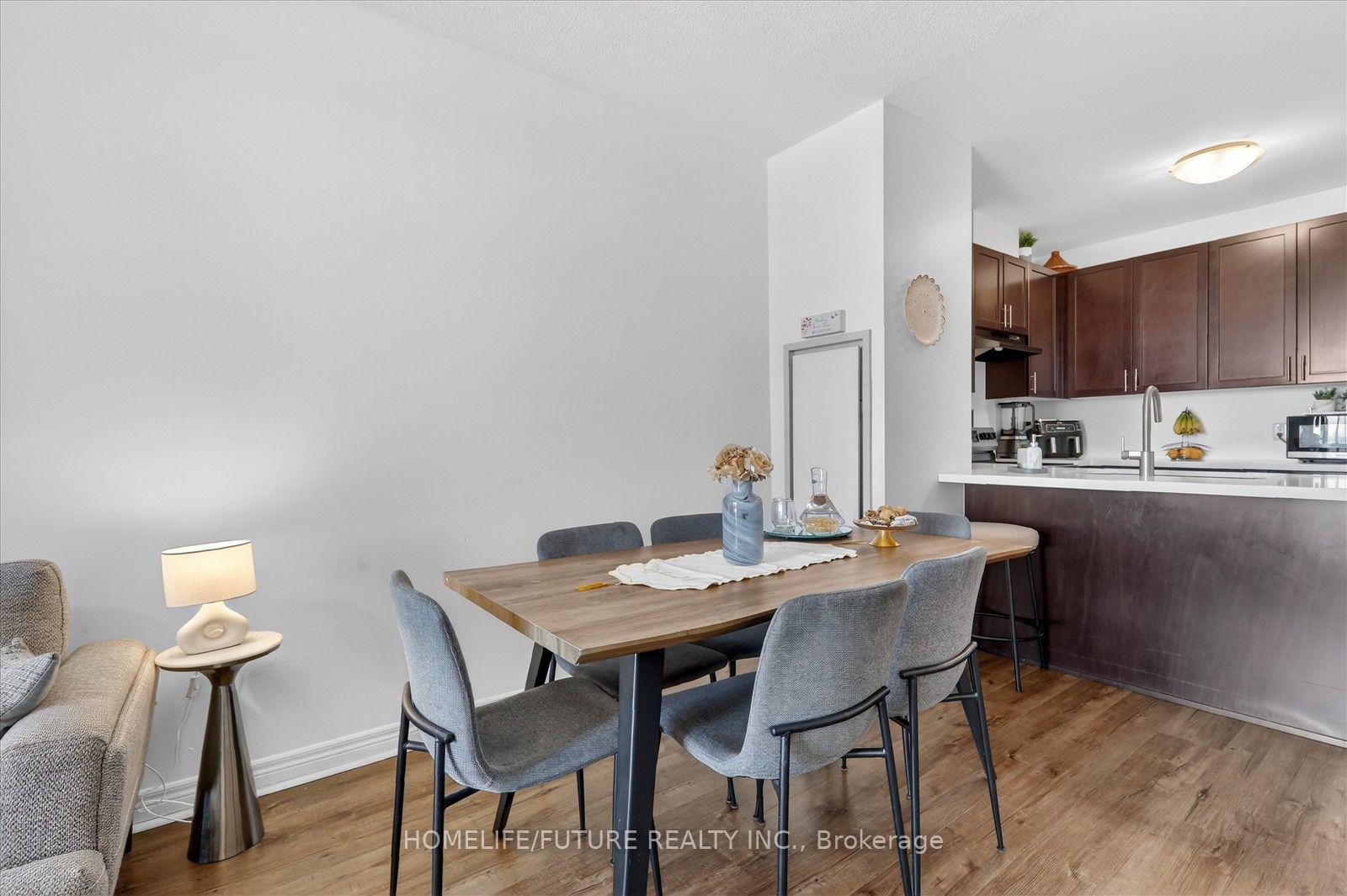 Photo 15 of Unit 717, 39 New Delhi Drive, Markham, Cedarwood — HOMEH
