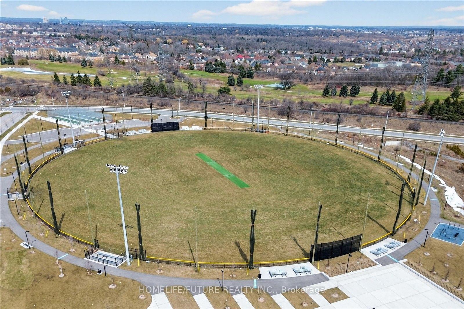 Photo 31 of Unit 717, 39 New Delhi Drive, Markham, Cedarwood — HOMEH