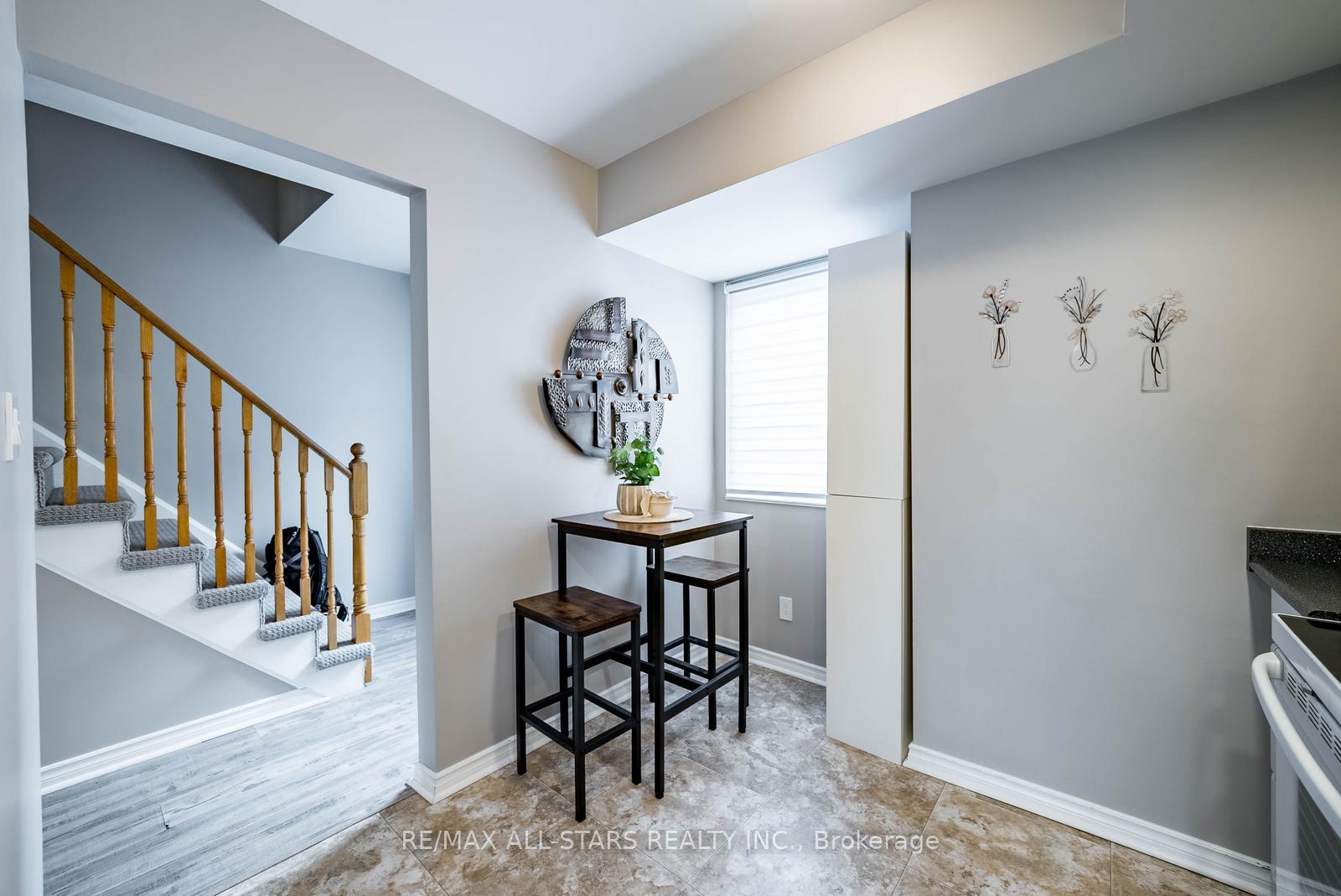 Photo 13 of Unit 202, 12455 Ninth Line, Whitchurch-Stouffville, Stouffville — HOMEH