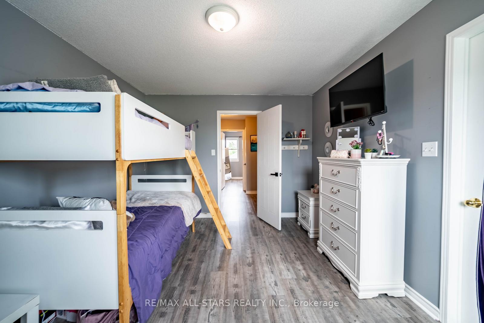 Photo 15 of Unit 202, 12455 Ninth Line, Whitchurch-Stouffville, Stouffville — HOMEH