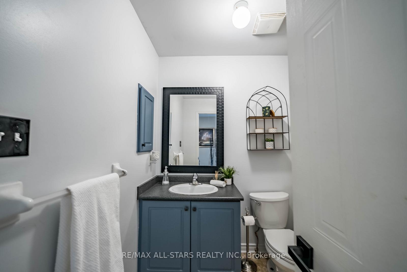 Photo 16 of Unit 202, 12455 Ninth Line, Whitchurch-Stouffville, Stouffville — HOMEH