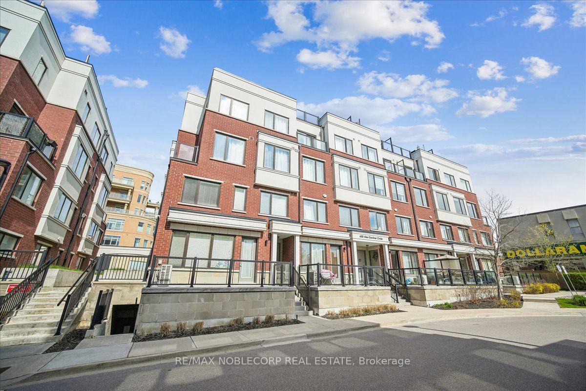 Photo 2 of Unit 116, 600 Alex Gardner Circle, Aurora, Aurora Village — HOMEH