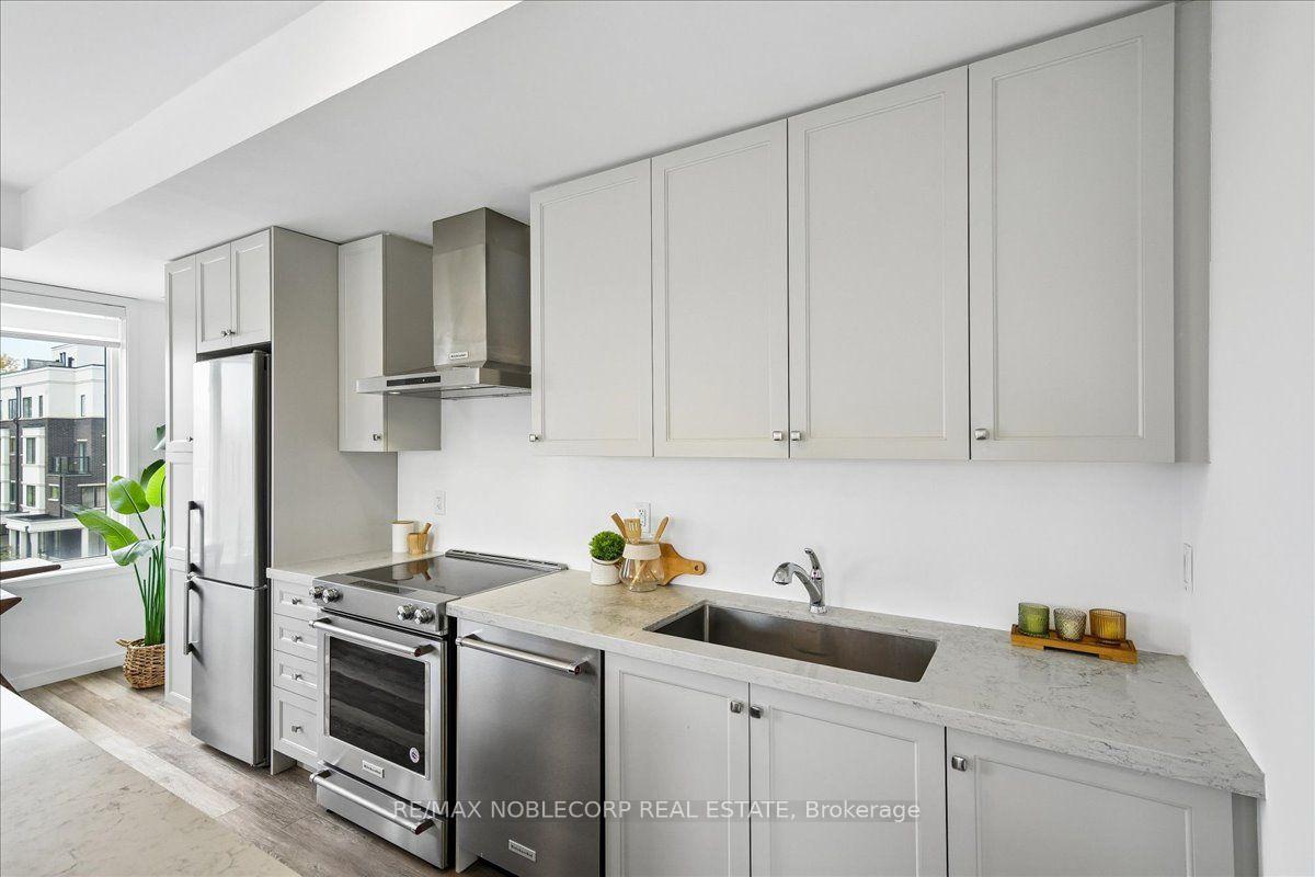 Photo 12 of Unit 116, 600 Alex Gardner Circle, Aurora, Aurora Village — HOMEH
