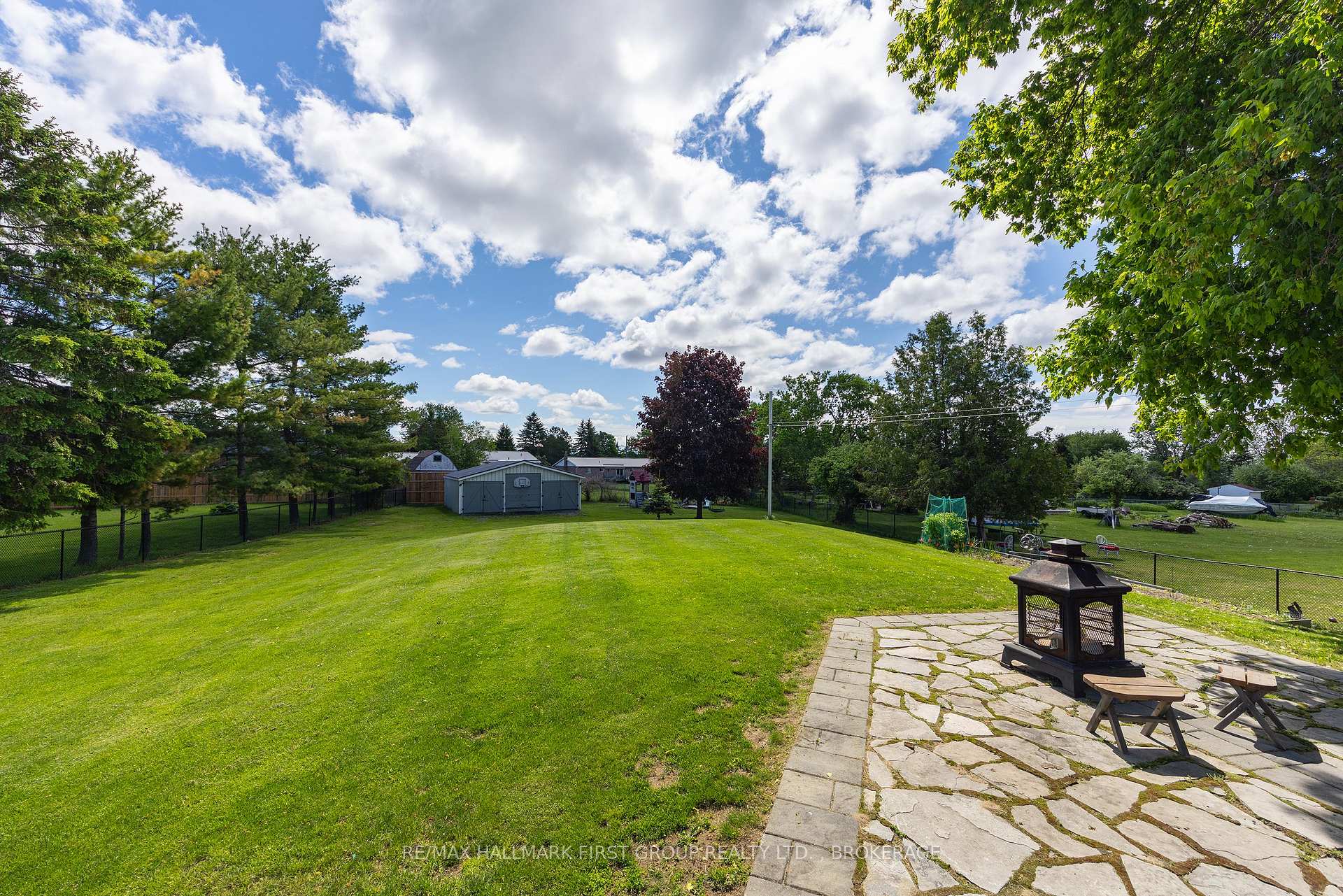Photo 38 of 1470 Sydenham Road, Kingston, City North of 401 — HOMEH