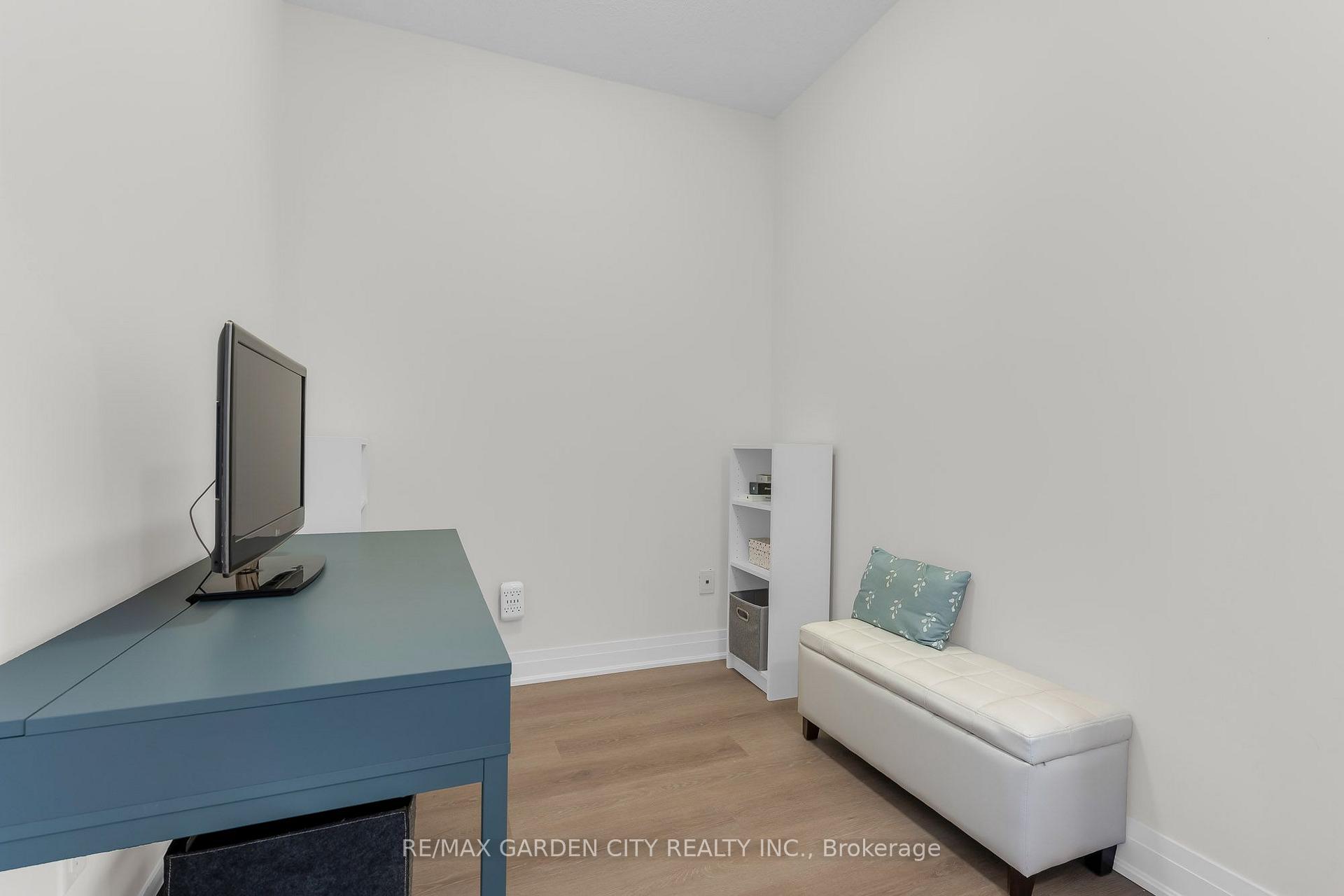 Photo 35 of Unit 907, 16 Concord Place, Grimsby, Grimsby Beach — HOMEH