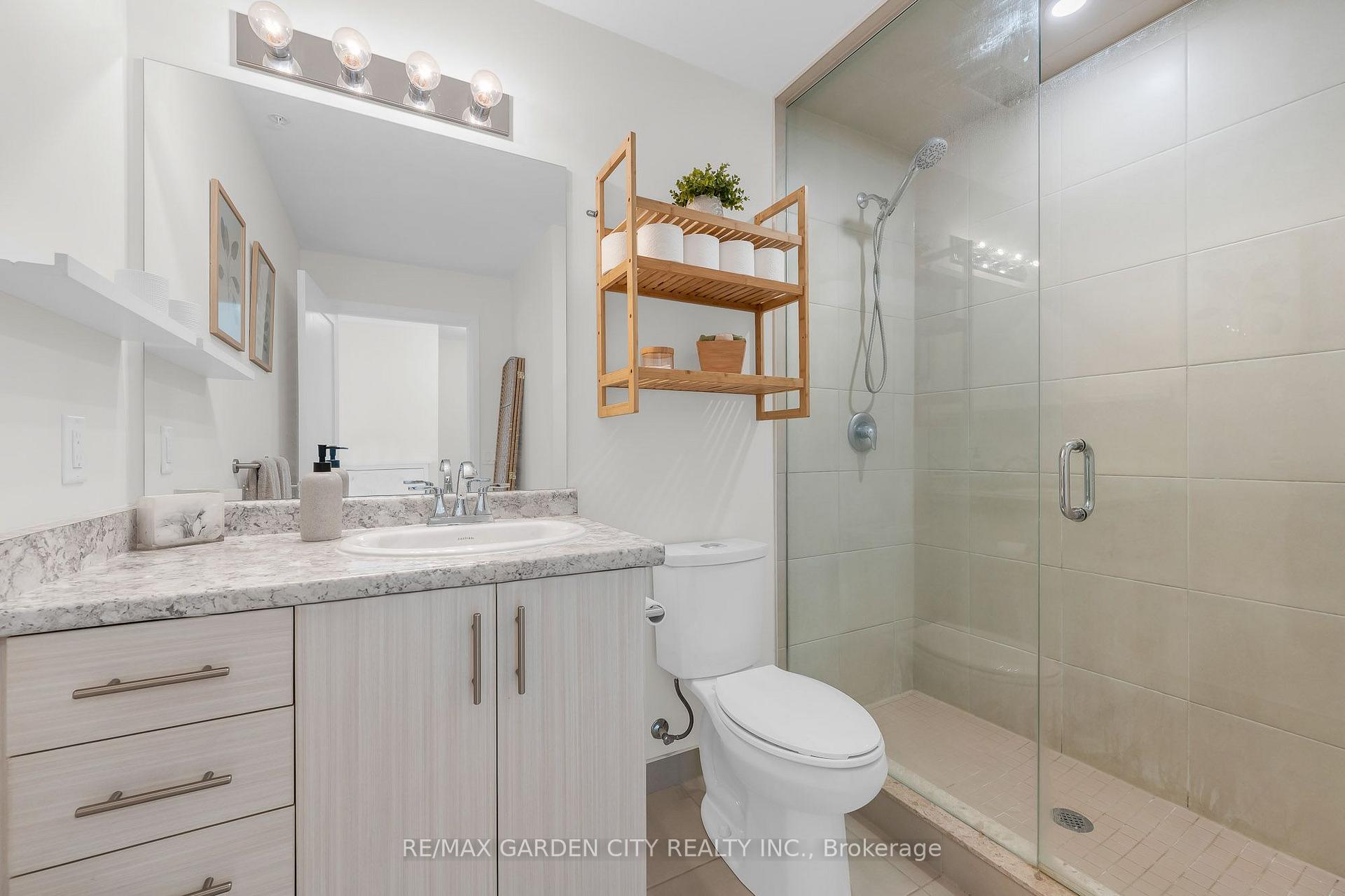 Photo 8 of Unit 907, 16 Concord Place, Grimsby, Grimsby Beach — HOMEH