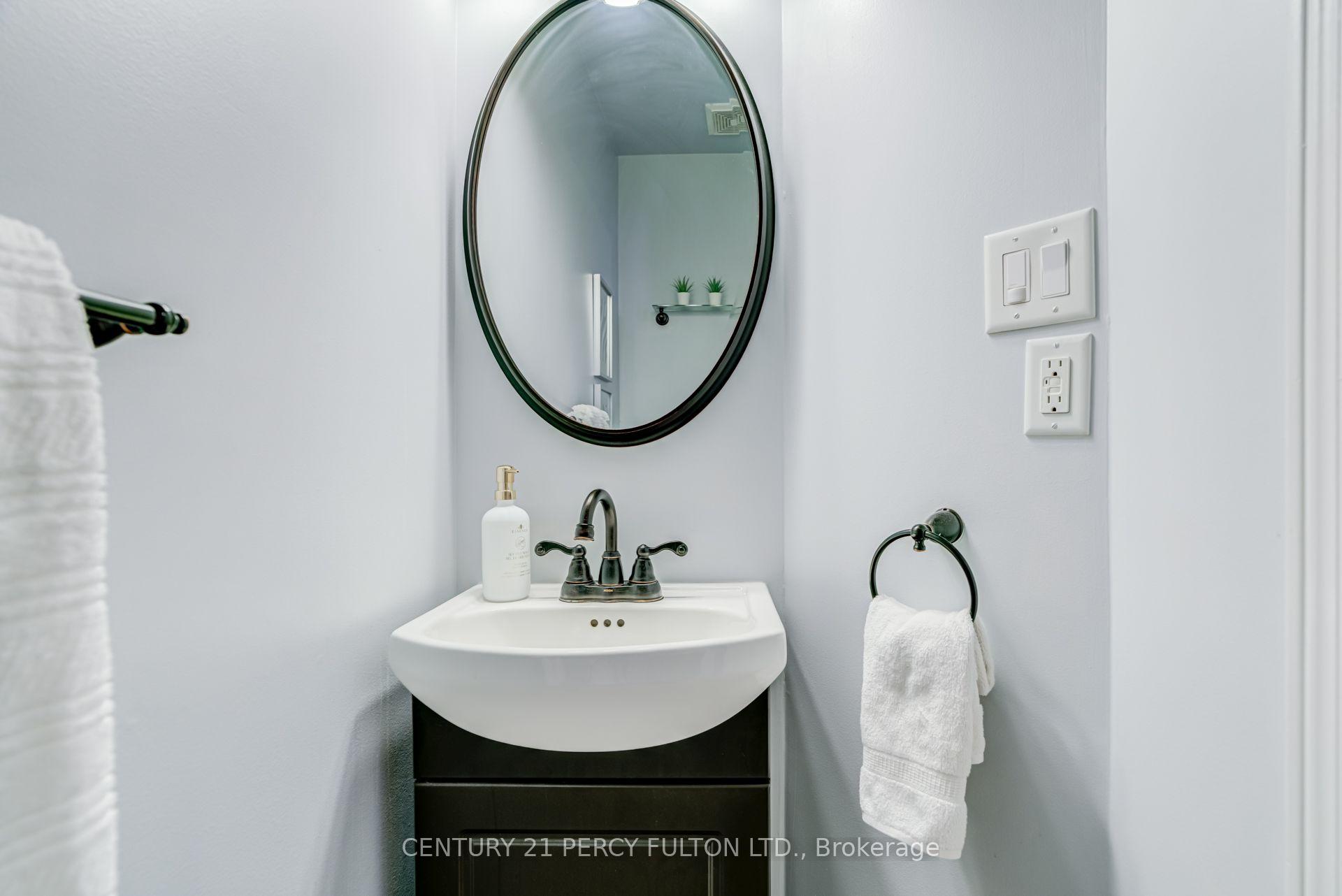 Photo 19 of 375 Chickadee Court, Pickering, Amberlea — HOMEH