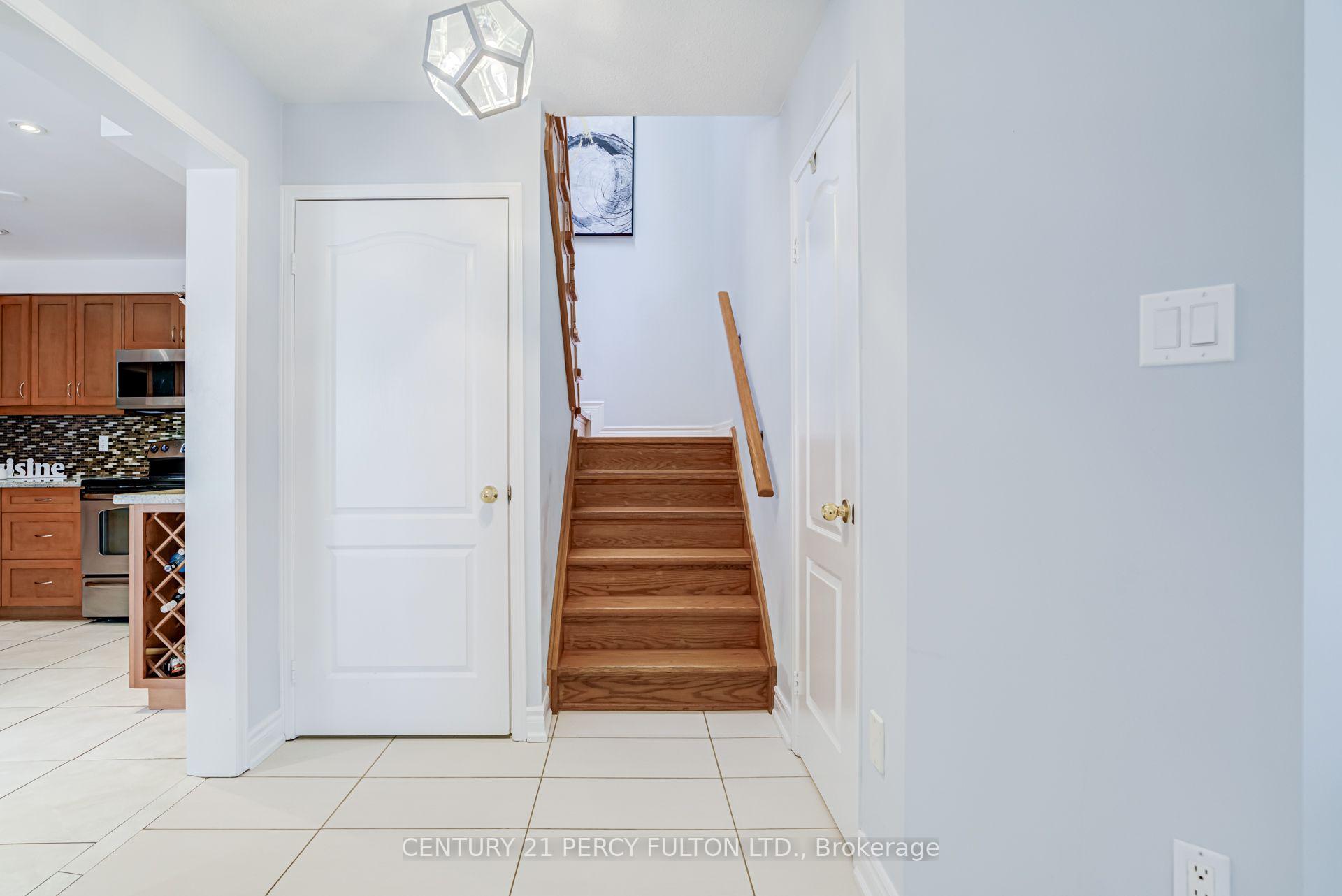 Photo 20 of 375 Chickadee Court, Pickering, Amberlea — HOMEH