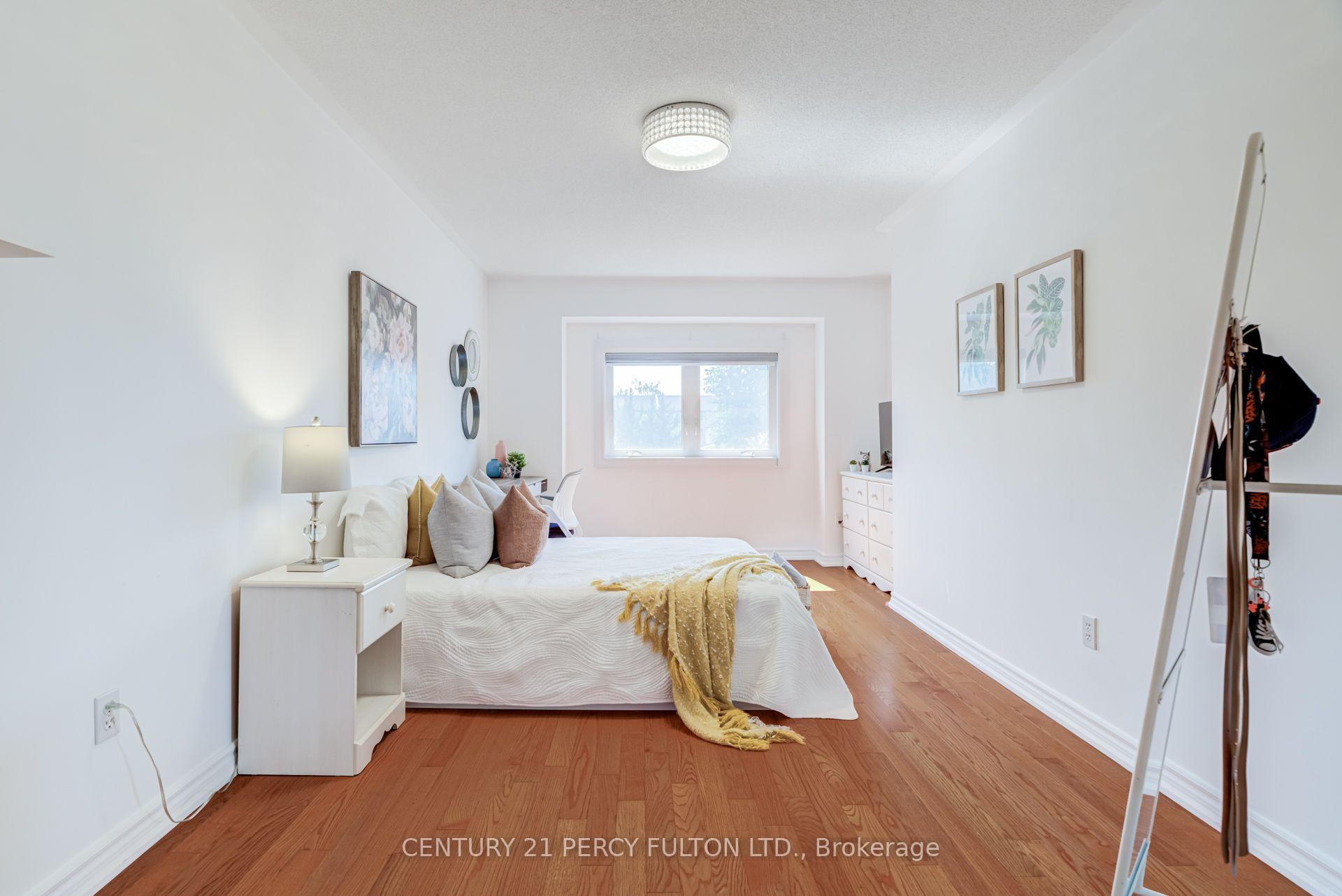 Photo 28 of 375 Chickadee Court, Pickering, Amberlea — HOMEH