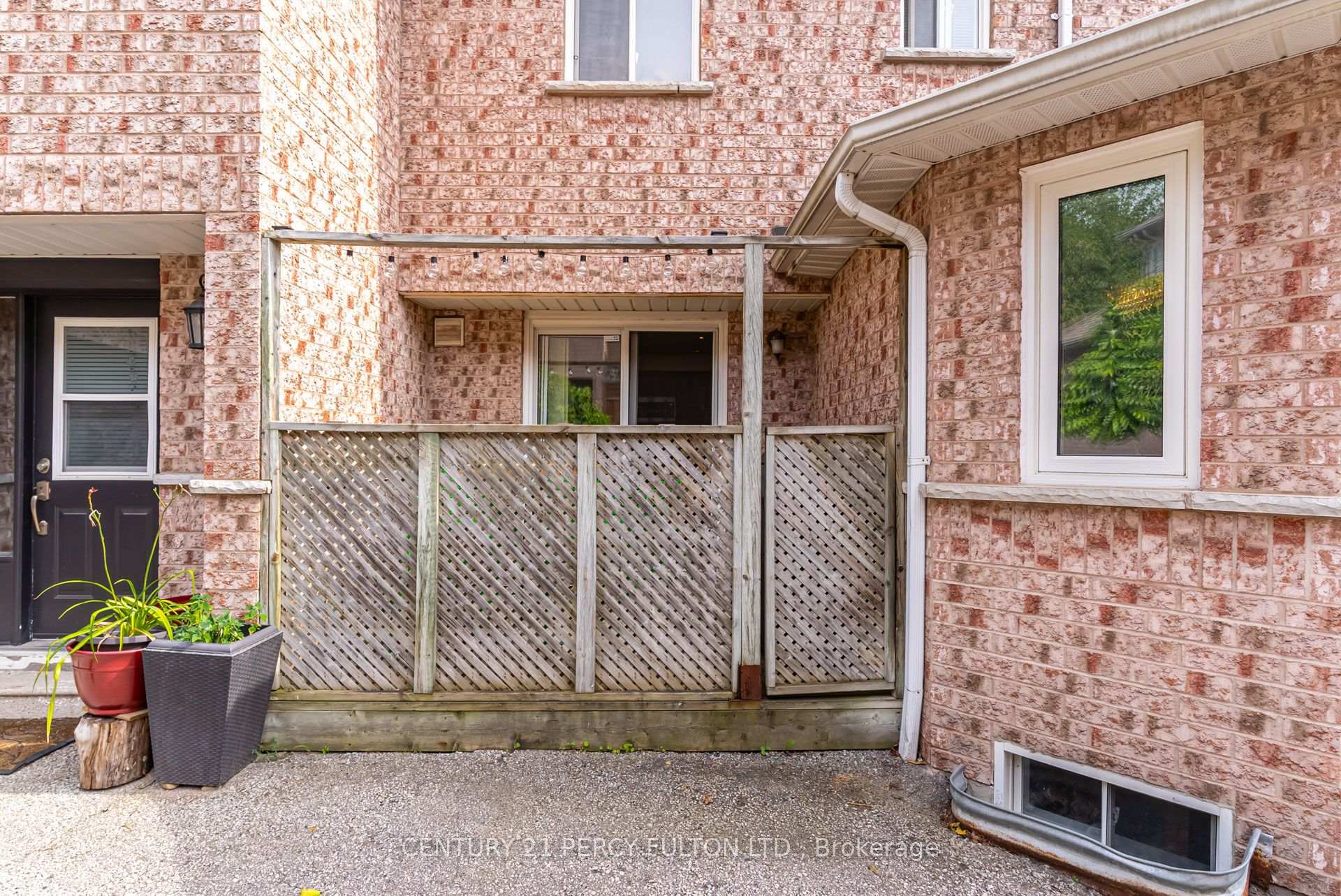 Photo 45 of 375 Chickadee Court, Pickering, Amberlea — HOMEH