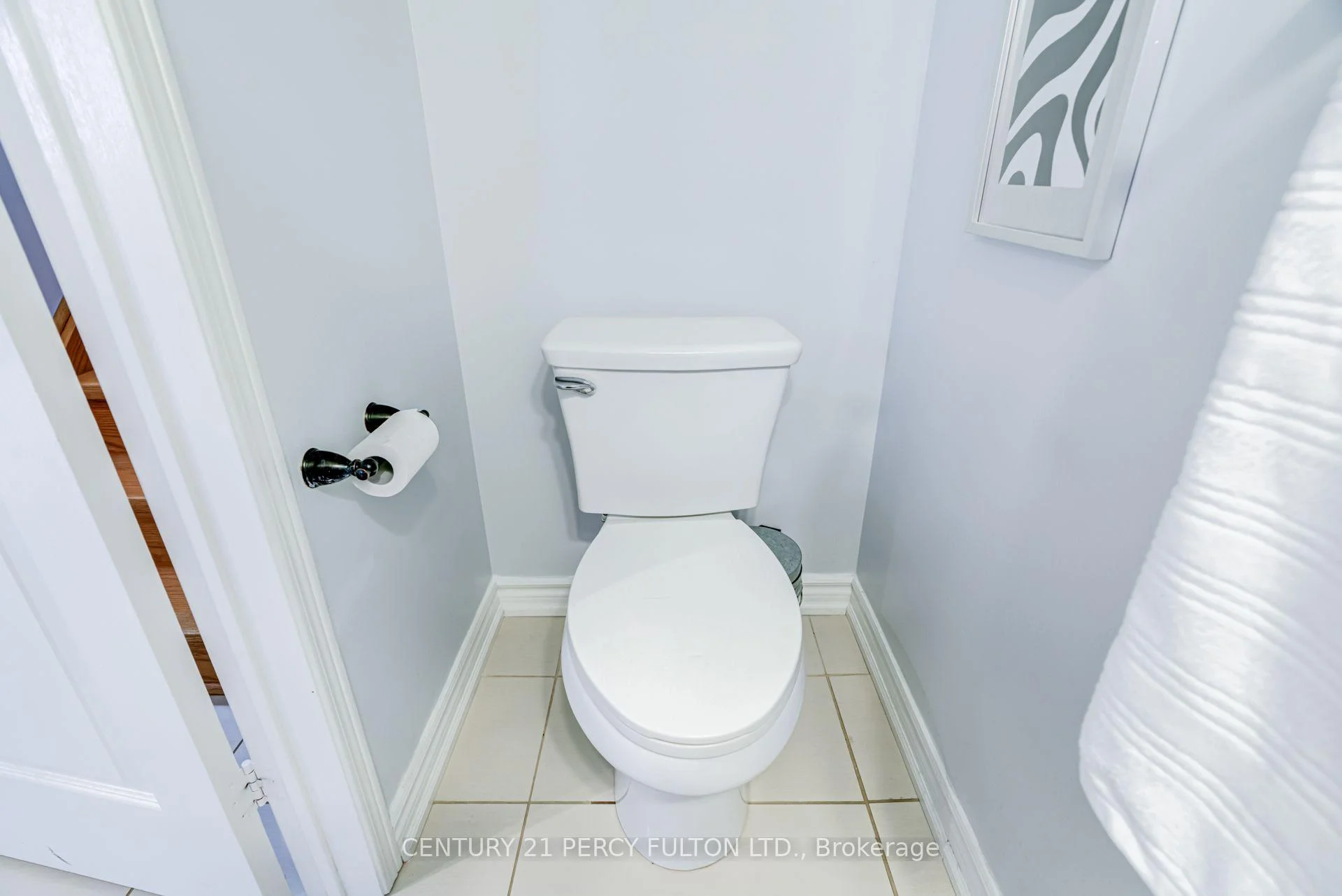 Photo 21 of 375 Chickadee Court, Pickering, Amberlea — HOMEH