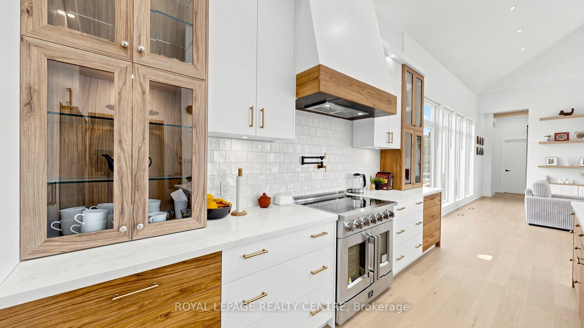 Photo 9 of 521 Old York Road, Burlington, Grindstone — HOMEH