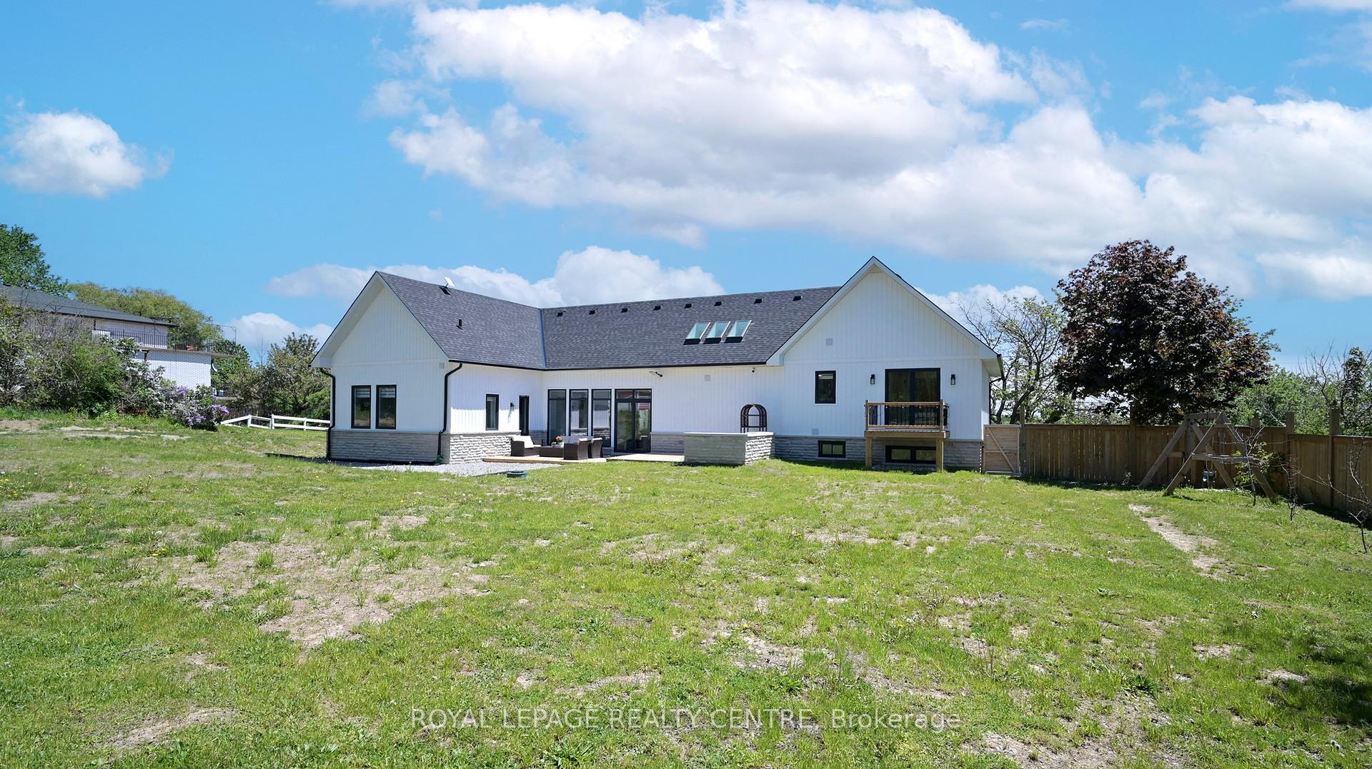 Photo 39 of 521 Old York Road, Burlington, Grindstone — HOMEH