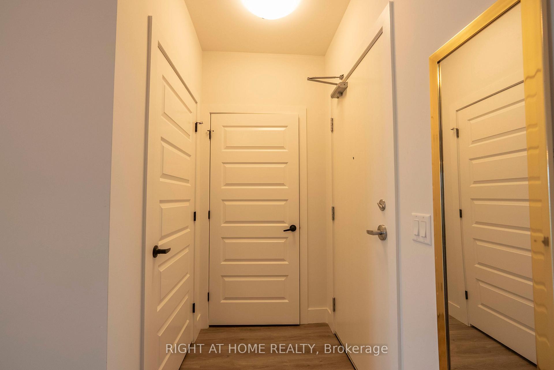 Photo 6 of Unit 302, 1000 Lackner Place E, Kitchener, Grand River North — HOMEH