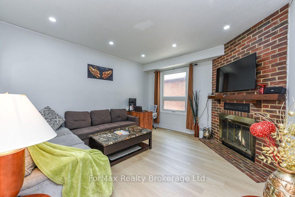 Photo 9 of 56 Bridekirk Place, Brampton, Fletcher's West — HOMEH