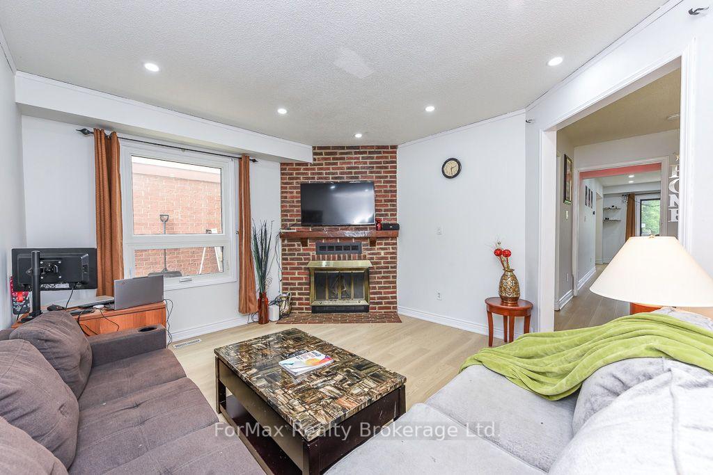 Photo 11 of 56 Bridekirk Place, Brampton, Fletcher's West — HOMEH
