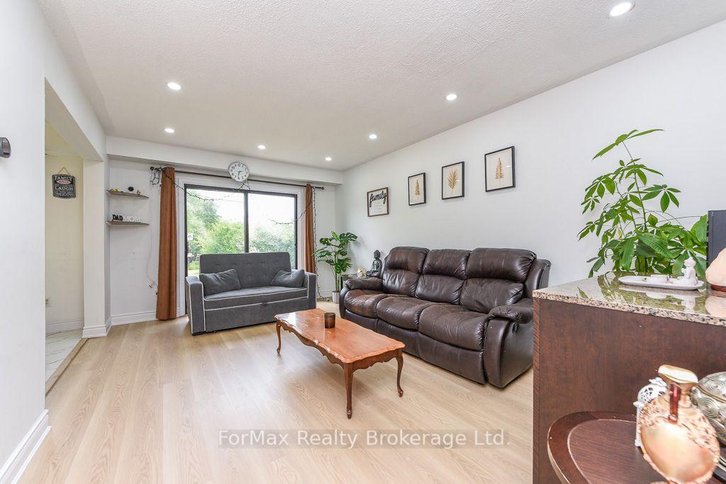 Photo 12 of 56 Bridekirk Place, Brampton, Fletcher's West — HOMEH