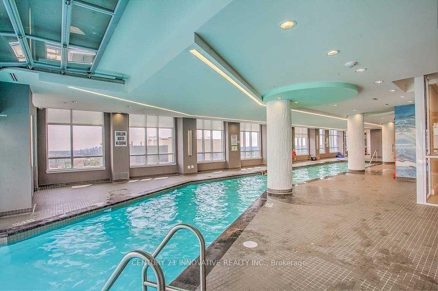 Photo 5 of Unit 1008, 9205 yonge Street, Richmond Hill, Langstaff — HOMEH