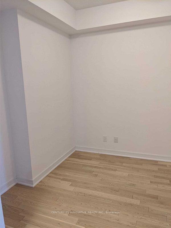 Photo 11 of Unit 1008, 9205 yonge Street, Richmond Hill, Langstaff — HOMEH