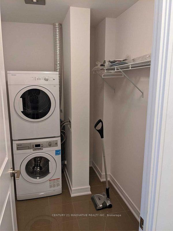 Photo 13 of Unit 1008, 9205 yonge Street, Richmond Hill, Langstaff — HOMEH