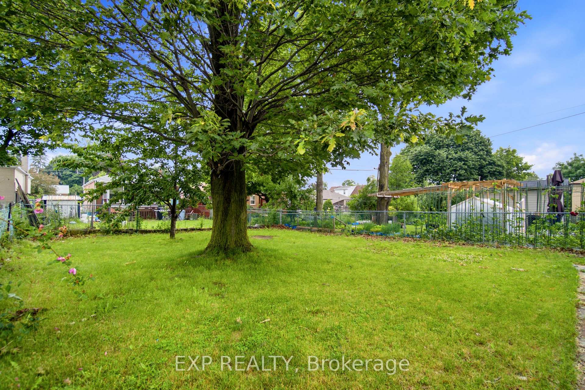 Photo 38 of 56 Exford Drive, Scarborough, Dorset Park — HOMEH
