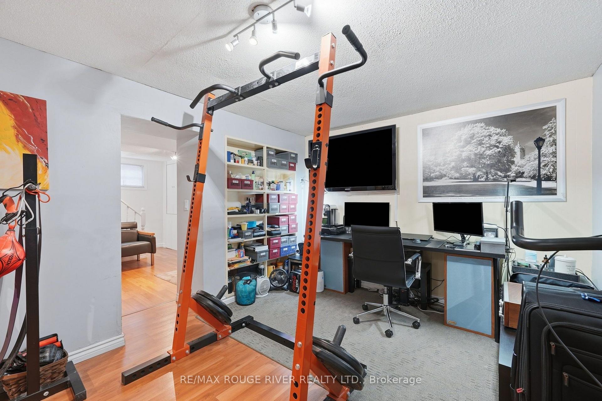 Photo 28 of 5 Pixley Crescent, Scarborough, West Hill — HOMEH