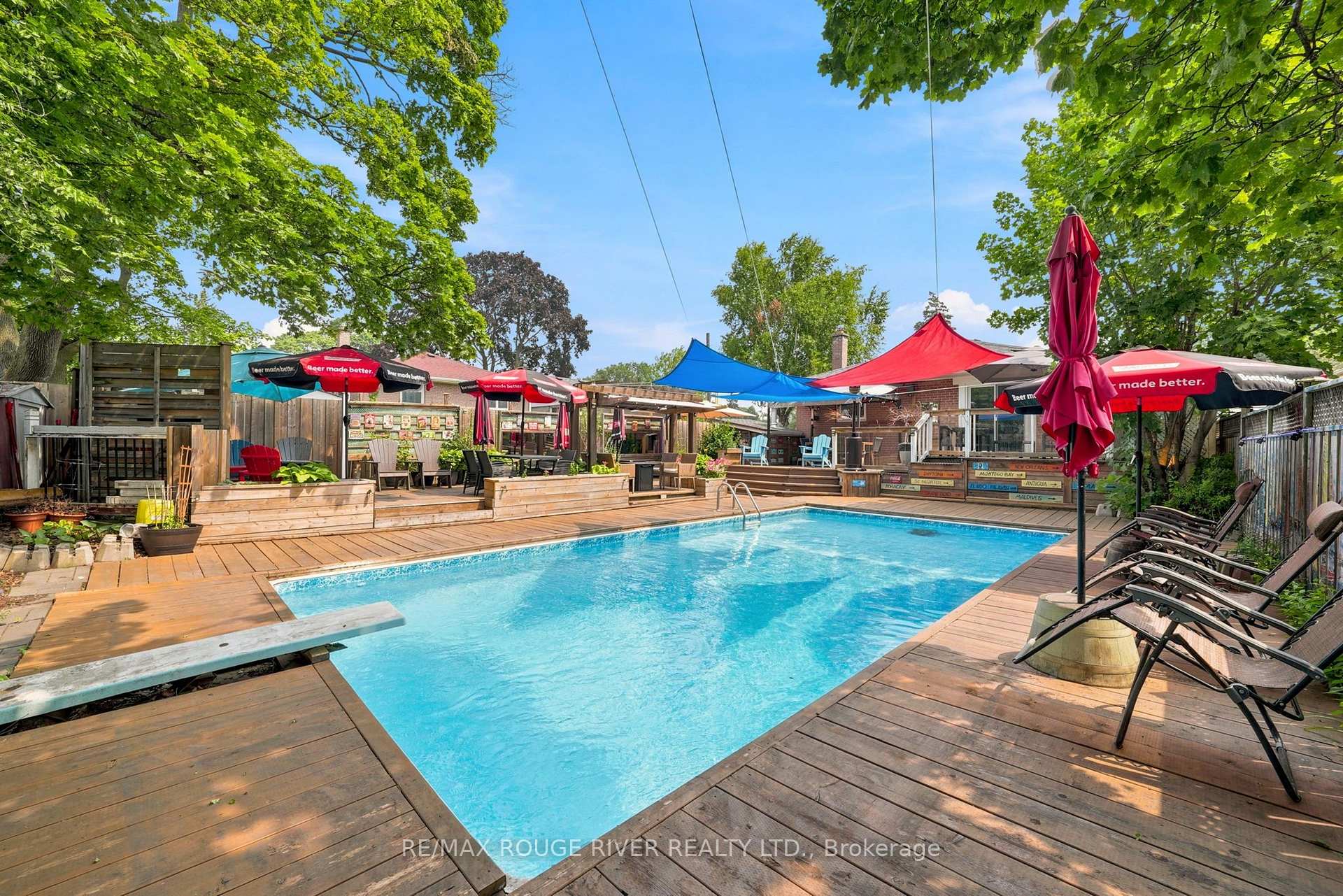 Photo 35 of 5 Pixley Crescent, Scarborough, West Hill — HOMEH