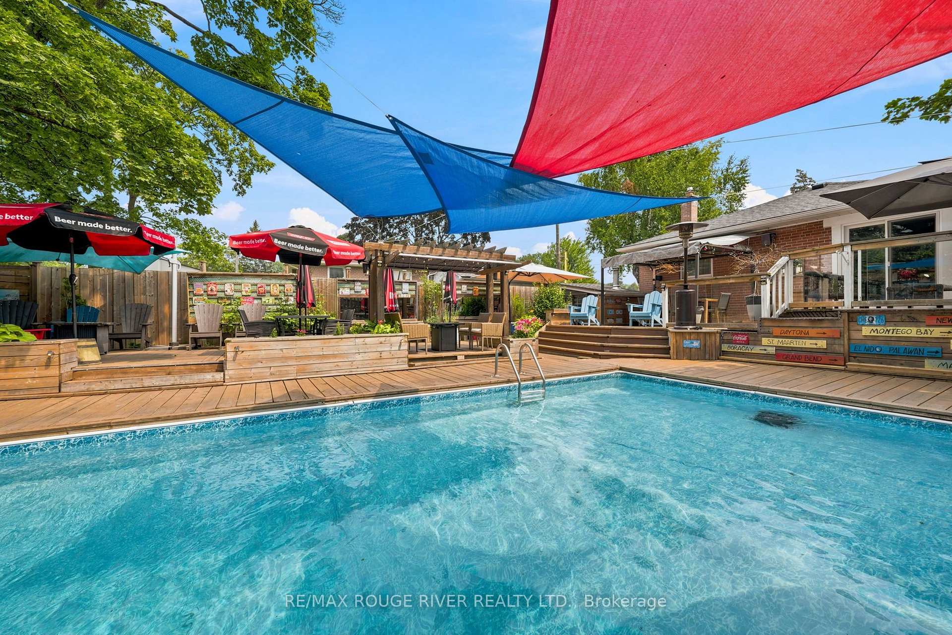 Photo 36 of 5 Pixley Crescent, Scarborough, West Hill — HOMEH
