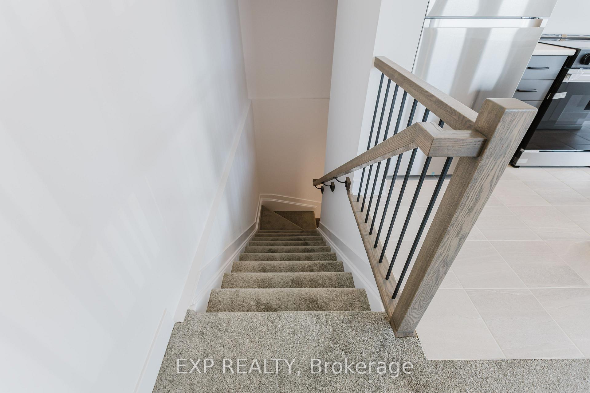 Photo 12 of Unit E, 230 Pingwi Place E, Ottawa, Blossom Park/Kemp Park/Findlay Creek — HOMEH