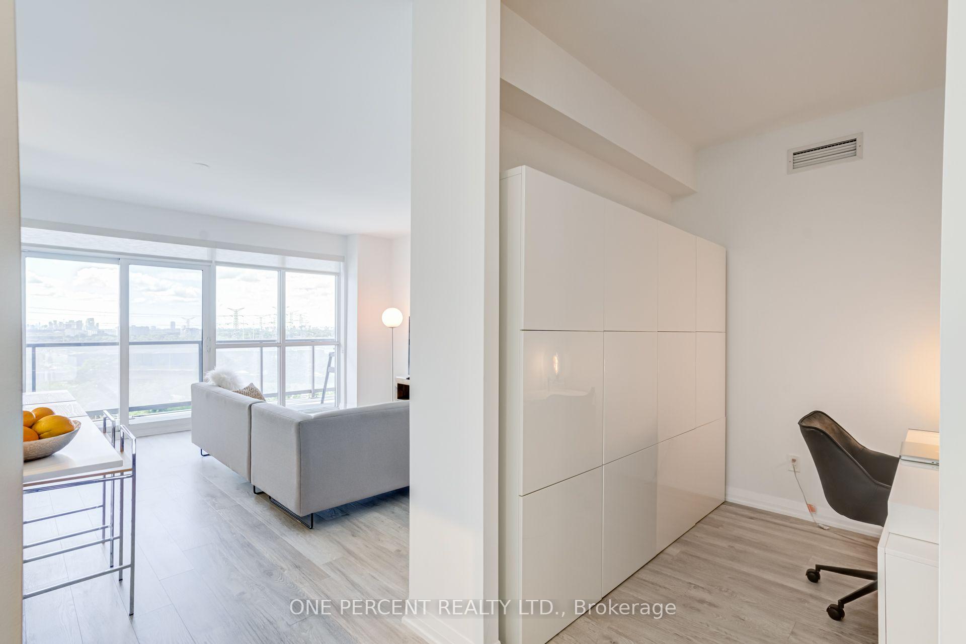Photo 19 of Unit 804, 65 Oneida Crescent, Richmond Hill, Langstaff — HOMEH