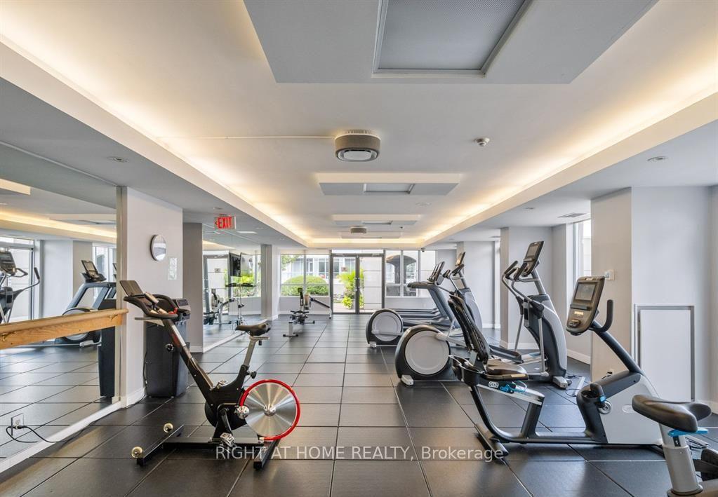 Photo 13 of Unit 1221, 140 Simcoe Street, Toronto, Waterfront Communities — HOMEH