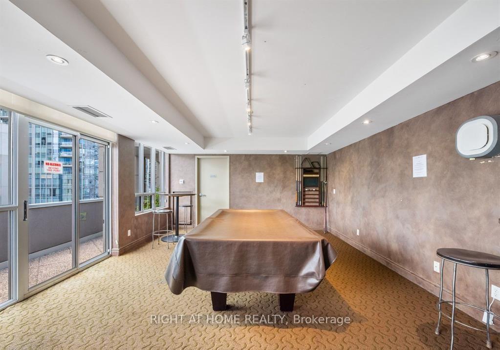 Photo 15 of Unit 1221, 140 Simcoe Street, Toronto, Waterfront Communities — HOMEH