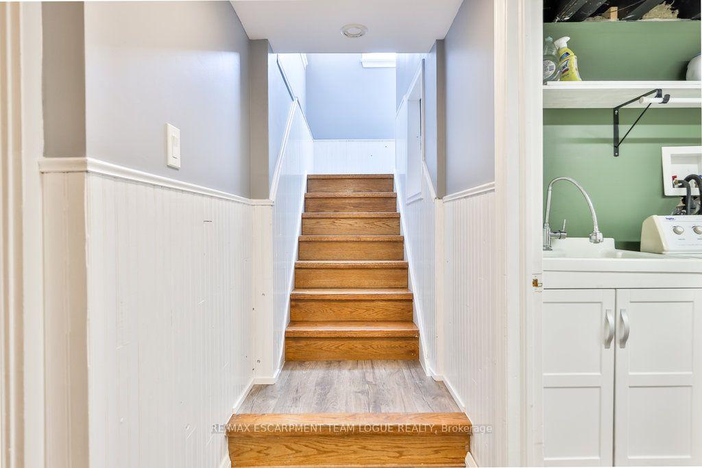 Photo 6 of Unit LOWER, 87 Margery Avenue, St. Catharines, Downtown — HOMEH