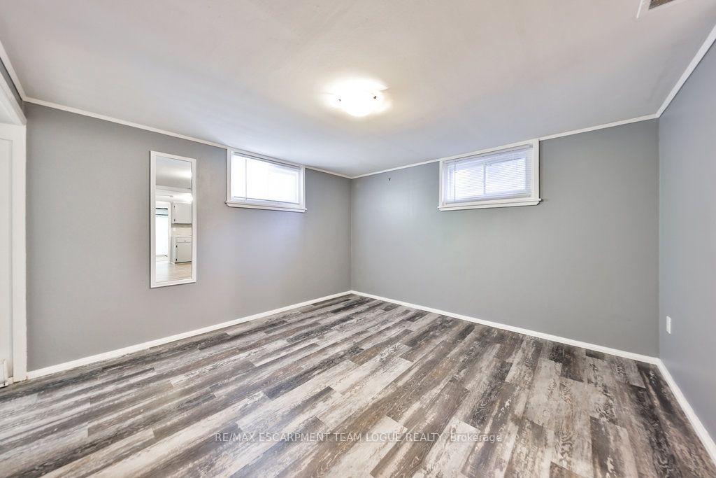 Photo 11 of Unit LOWER, 87 Margery Avenue, St. Catharines, Downtown — HOMEH