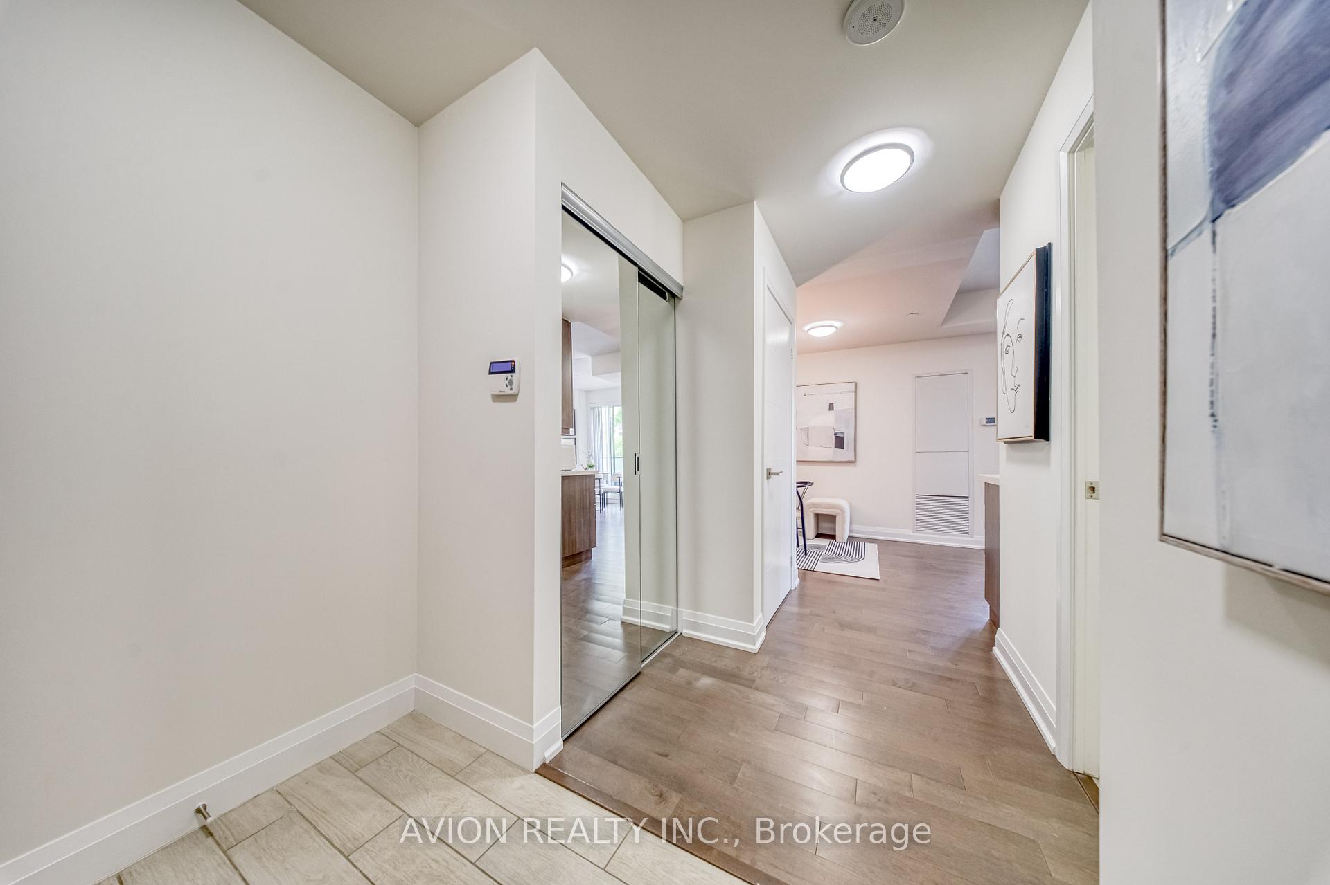 Photo 5 of Unit 217, 28 Uptown Drive, Markham, Unionville — HOMEH