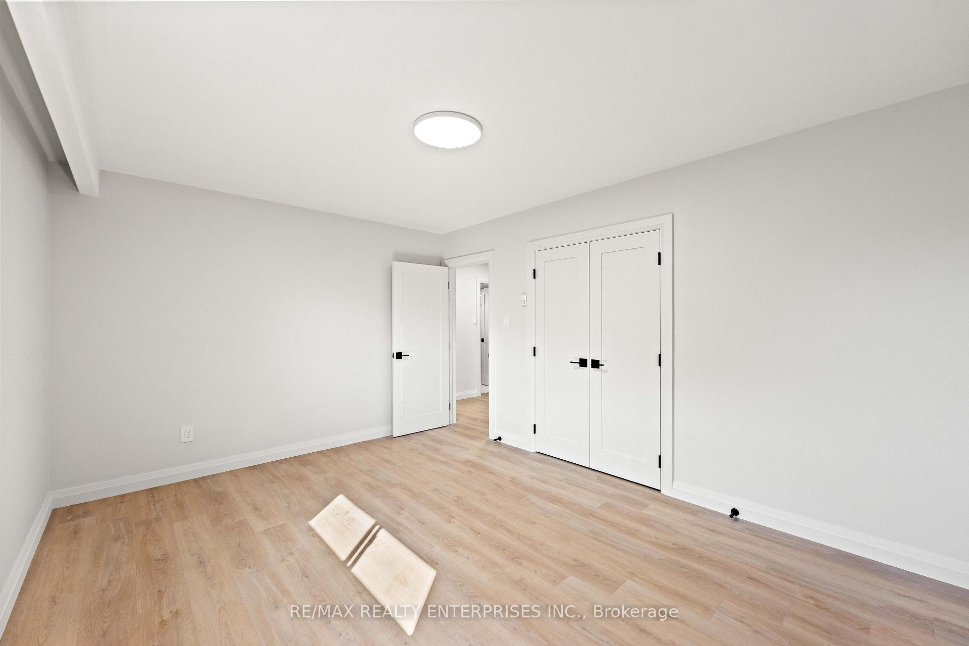 Photo 25 of Unit Upper, 2348 Denise Road, Mississauga, Lakeview — HOMEH