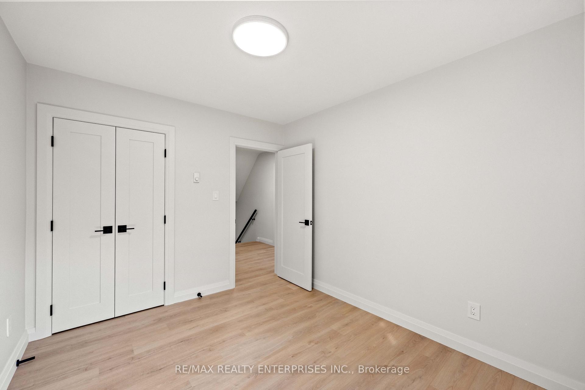 Photo 28 of Unit Upper, 2348 Denise Road, Mississauga, Lakeview — HOMEH