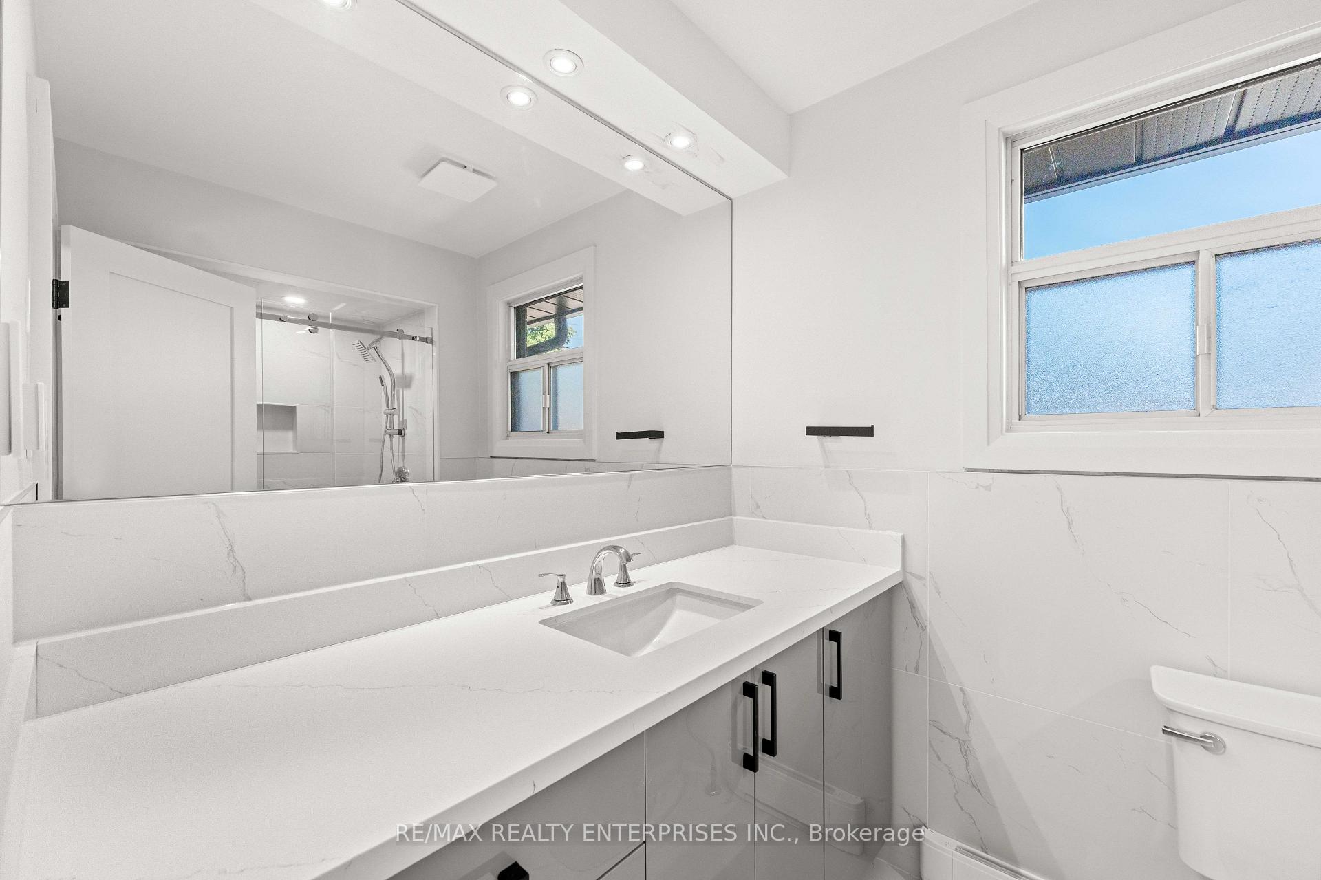 Photo 31 of Unit Upper, 2348 Denise Road, Mississauga, Lakeview — HOMEH