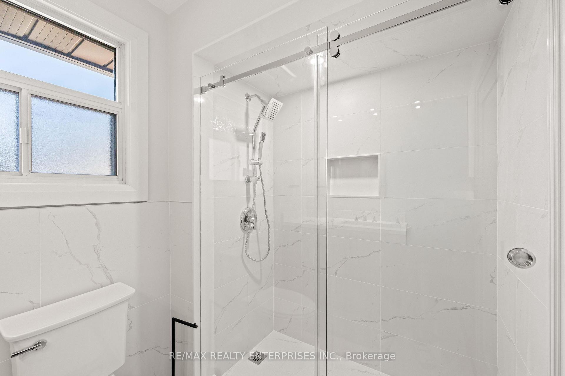 Photo 32 of Unit Upper, 2348 Denise Road, Mississauga, Lakeview — HOMEH