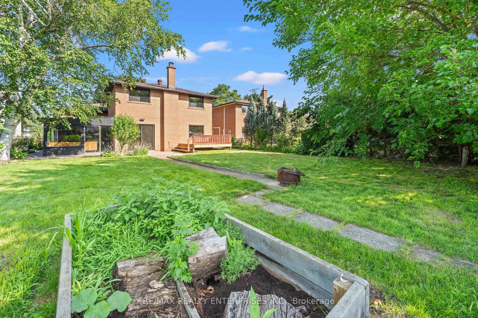 Photo 41 of Unit Upper, 2348 Denise Road, Mississauga, Lakeview — HOMEH