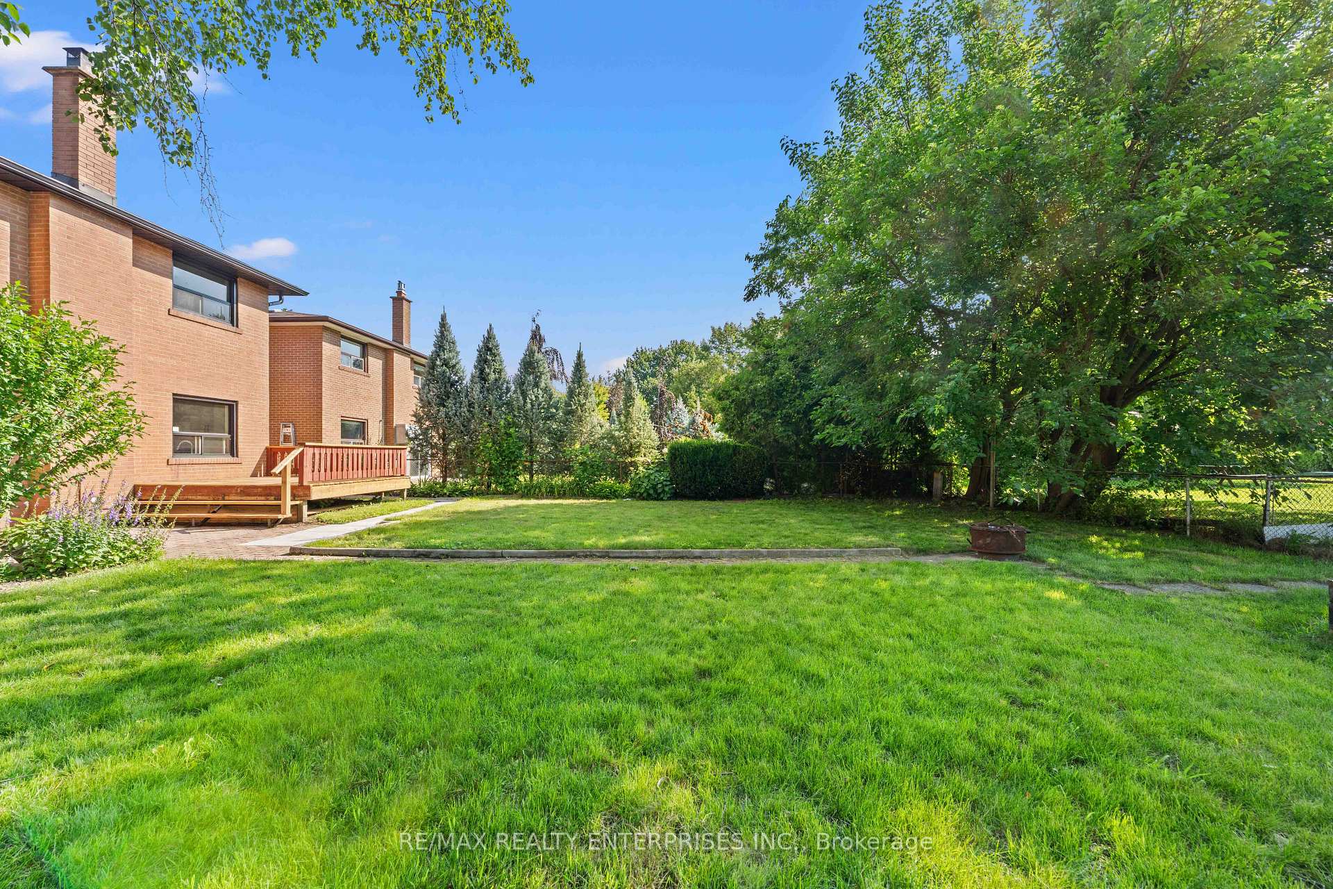 Photo 43 of Unit Upper, 2348 Denise Road, Mississauga, Lakeview — HOMEH