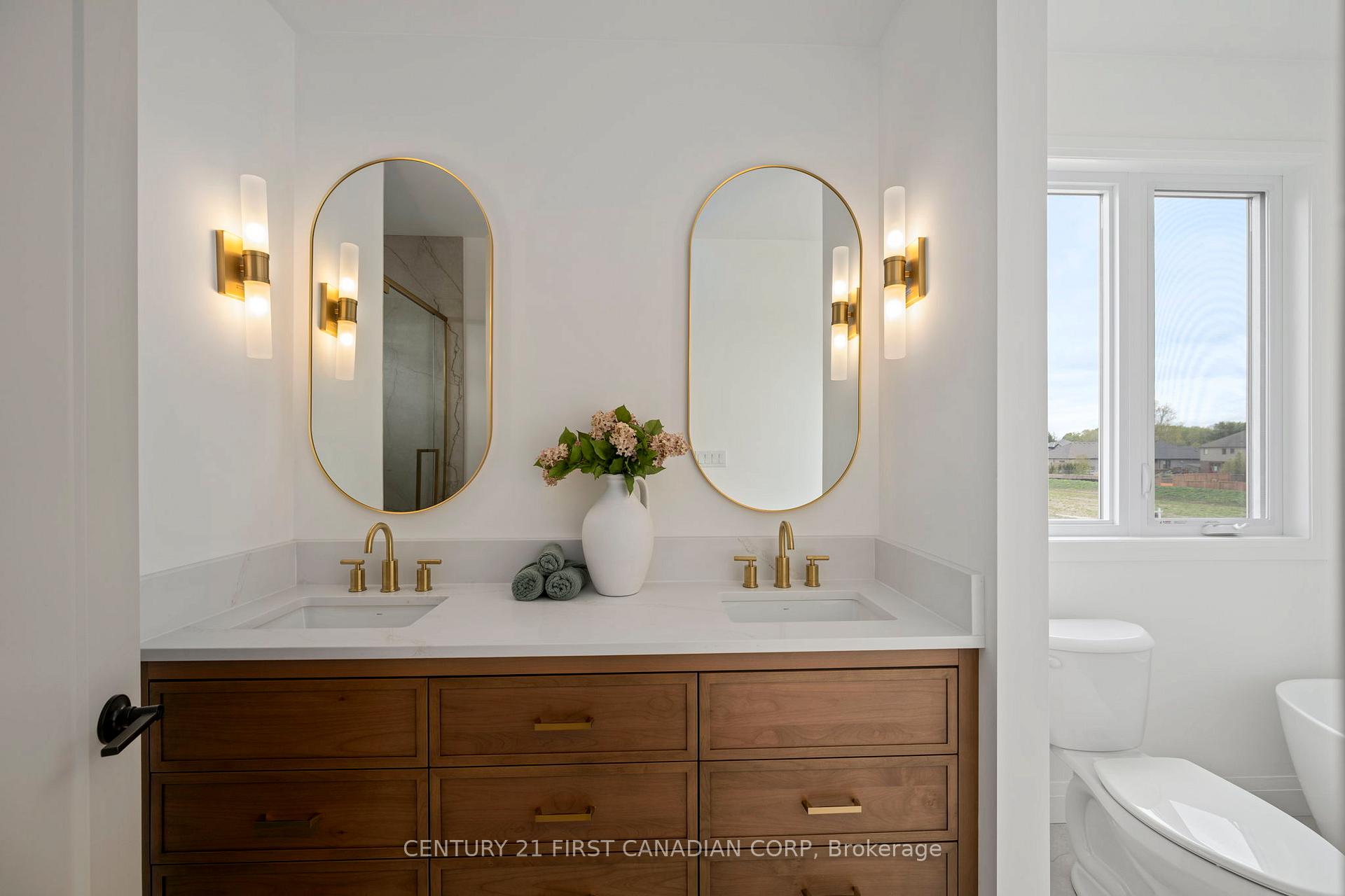 Photo 13 of 207 Foxborough Place, Thames Centre, Thorndale — HOMEH