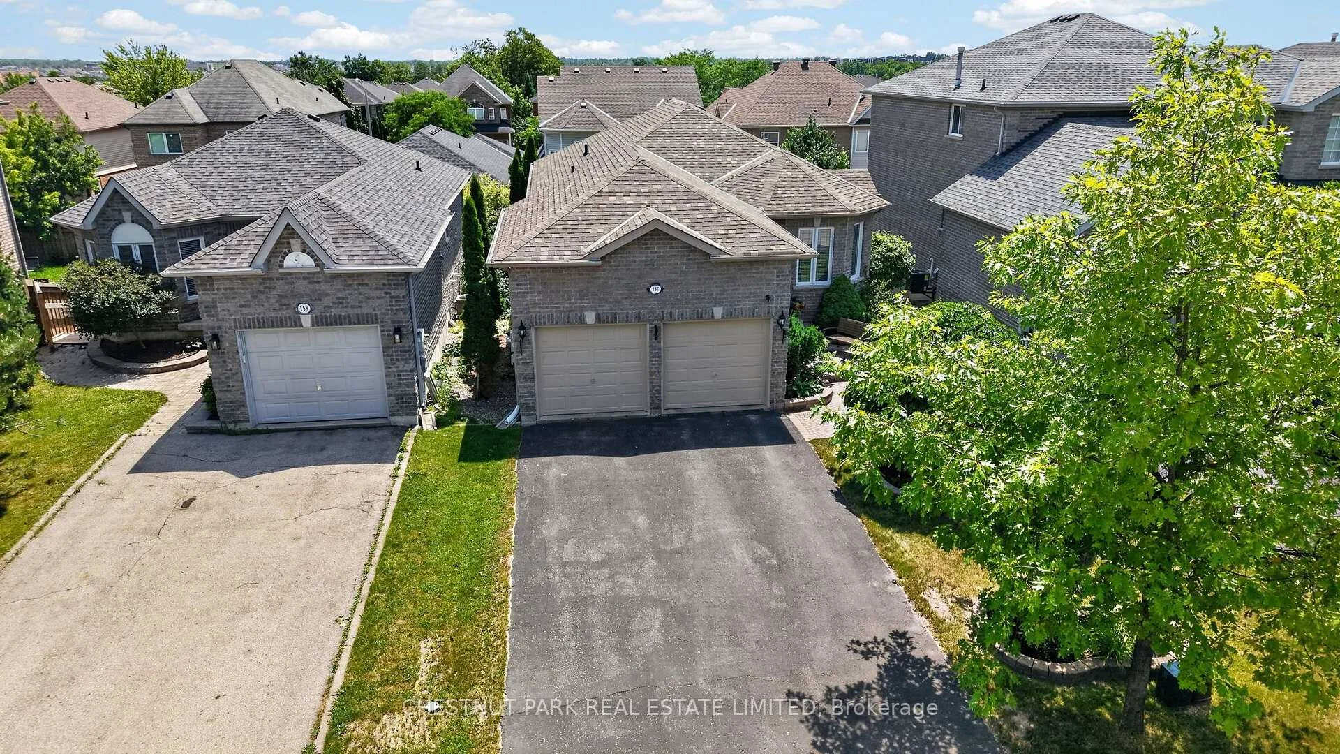Photo 4 of 157 Birkhall Place, Barrie, Innis-Shore — HOMEH